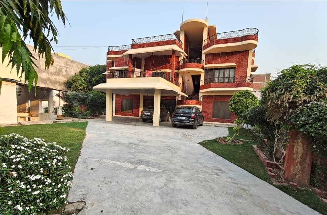 KRIMSON BRICKS HOMESTAY 2