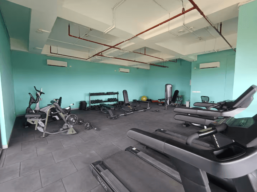 Sky-High Cozy 1BHK main