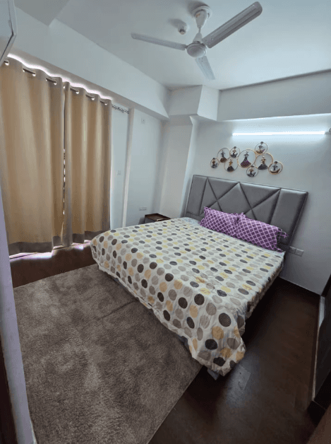 Cozy Friends 1BHK 4