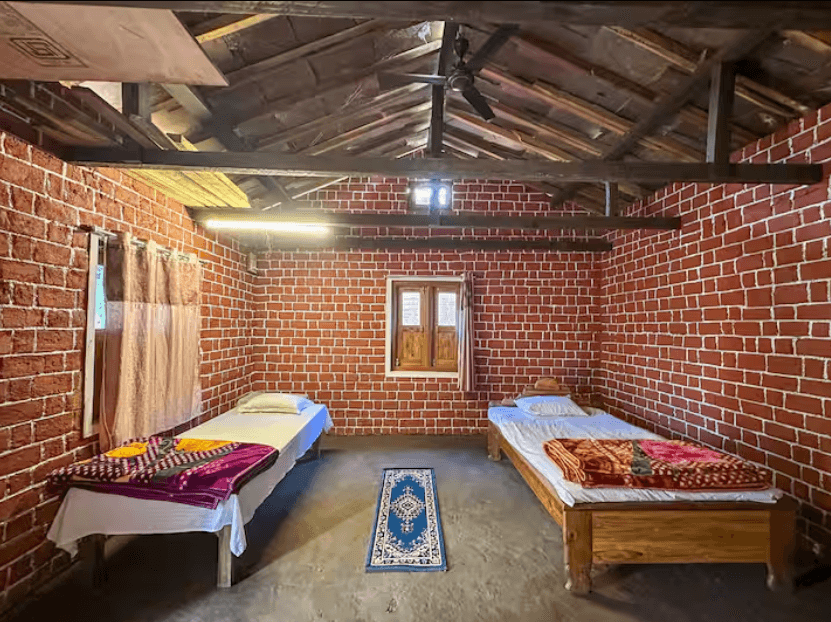 Homestay near Kotumsar 5