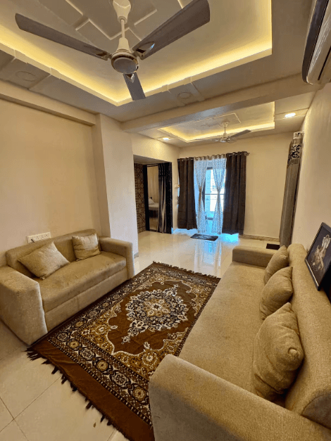 Comfortable Luxury Flat 4