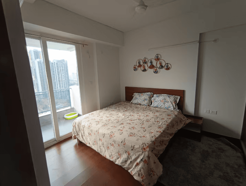 Bright 1BHK 2